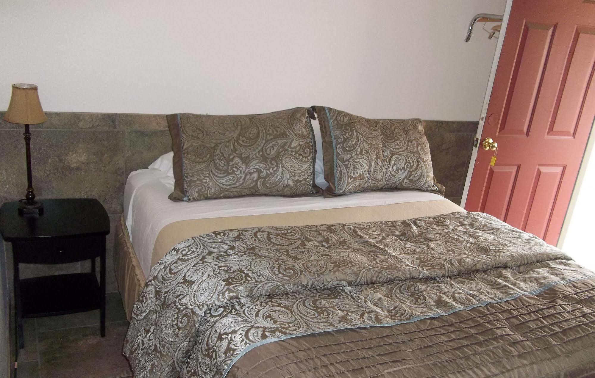 Selkirk Motel Colville Eksteriør billede