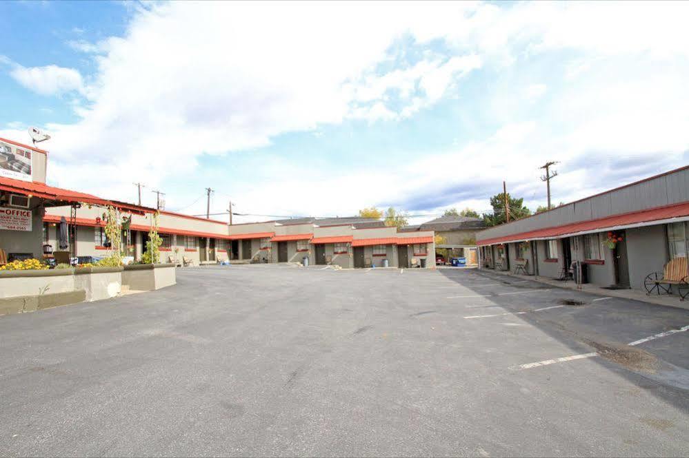 Selkirk Motel Colville Eksteriør billede